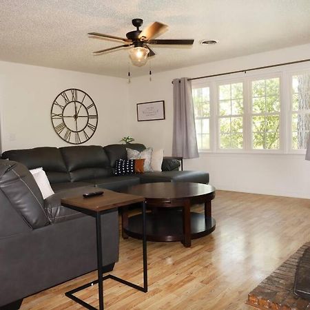 3 Bedroom Vacation Home Next To Silver Dollar City Branson Eksteriør bilde