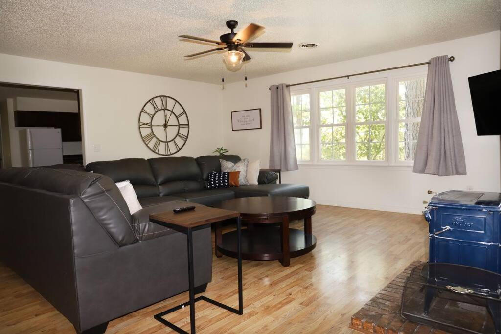 3 Bedroom Vacation Home Next To Silver Dollar City Branson Eksteriør bilde