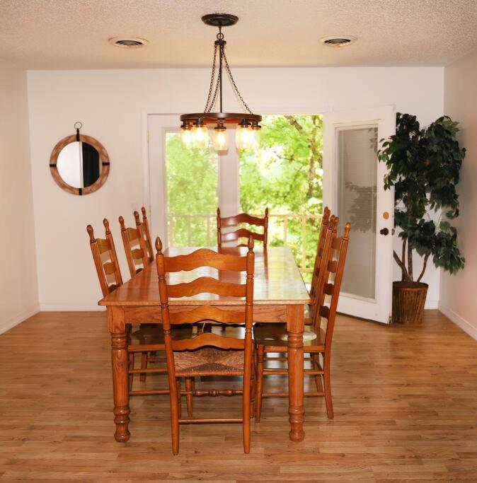 3 Bedroom Vacation Home Next To Silver Dollar City Branson Eksteriør bilde